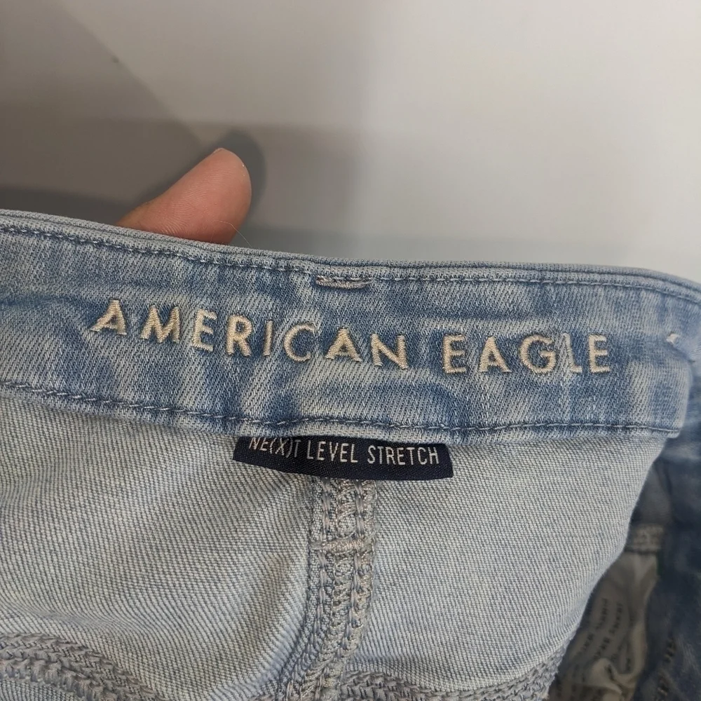 AMERICAN EAGLE Curvy Hi-Rise Jegging Denim Jean Shorts